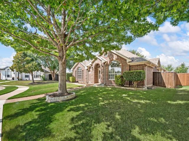 House for sale in Denton, Texas