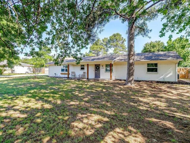 House for sale in Grapevine, Texas