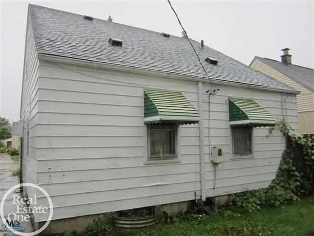 House for sale in Eastpointe, Michigan