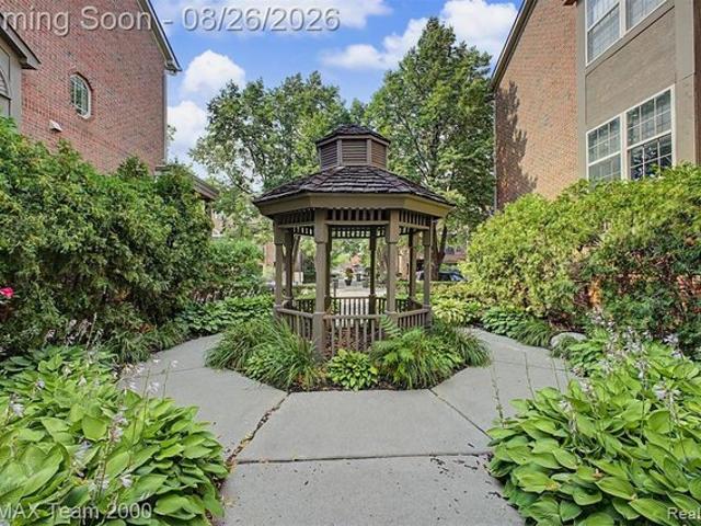 Townhouse for sale in Michigan