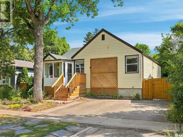 House for sale in Saskatoon, Saskatchewan