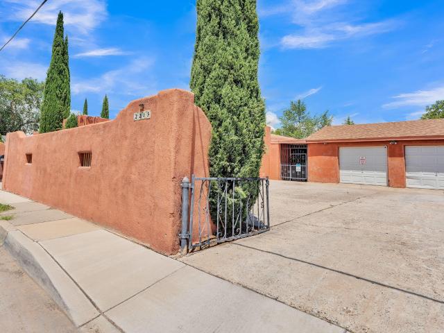 House for sale in New Mexico