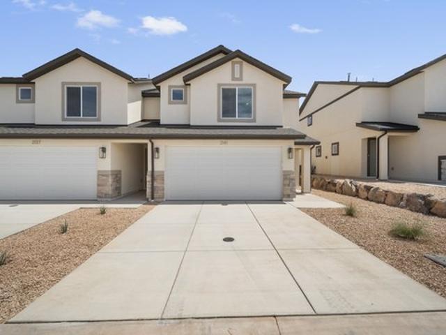 Townhouse for sale in Washington, Washington County