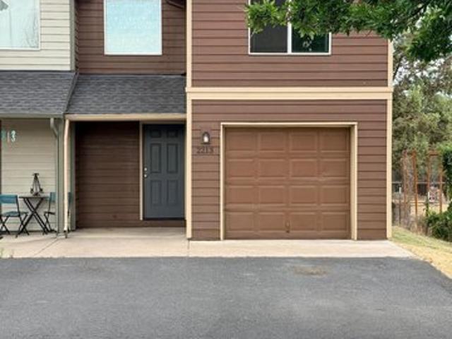Townhouse for sale in Oregonia
