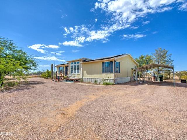 House for sale in Wittmann, Arizona