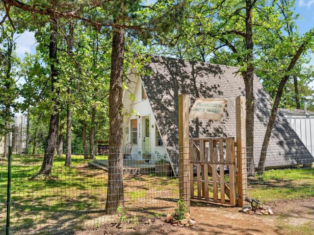 House for sale in Hickory, Missouri