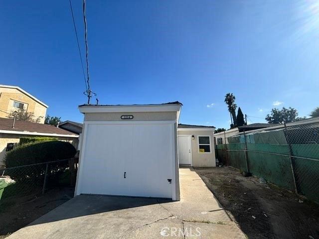 House for sale in Los Angeles, Los Angeles County