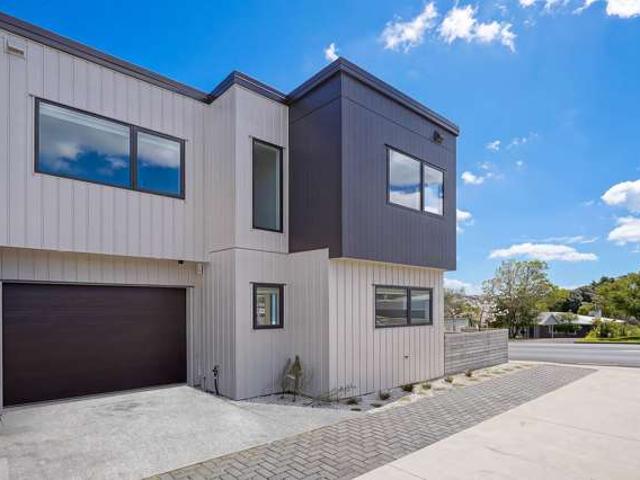 House for sale in Howick