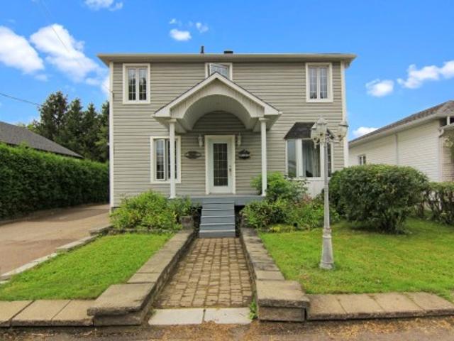 House for sale in Jonquiere, Quebec