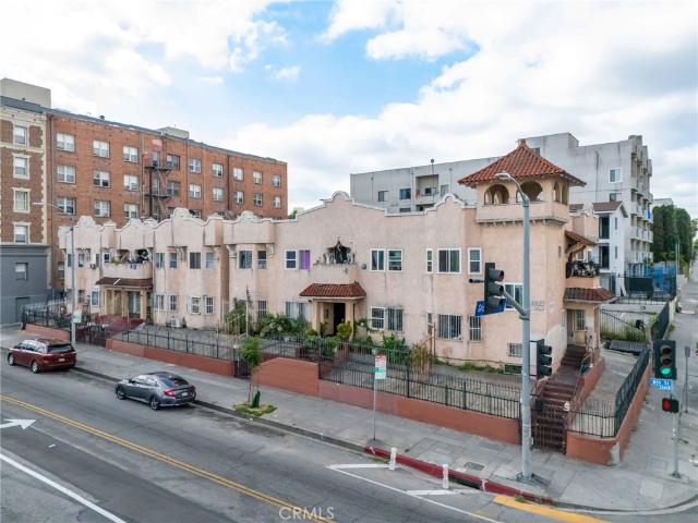 House for sale in Canoga Park, California