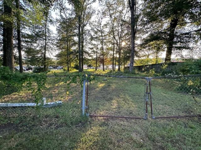 Commercial for sale in Ark