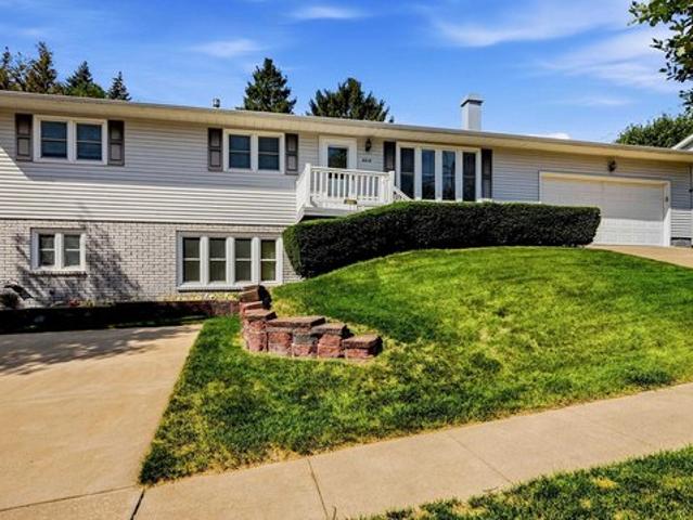 House for sale in Dubuque, Iowa