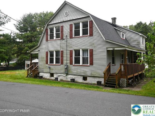 House for sale in Martins Creek, Pennsylvania
