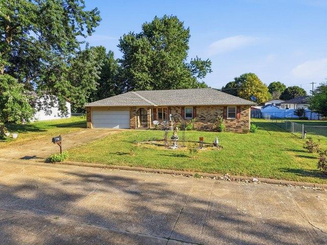 House for sale in Bolivar, Missouri