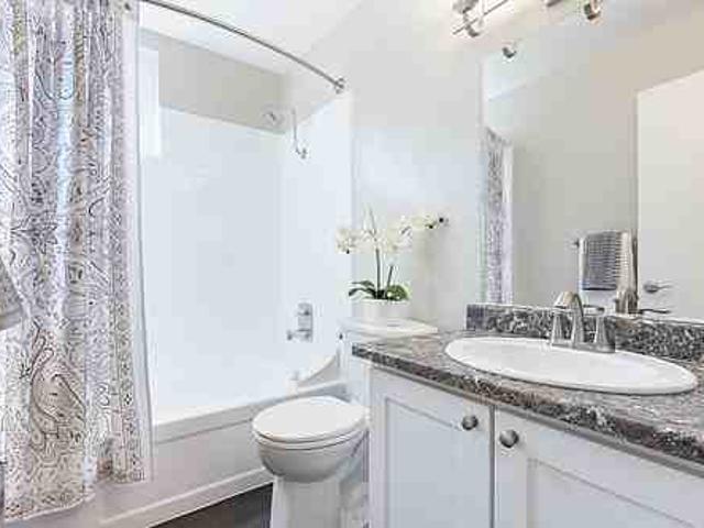 Apartment for rent in California