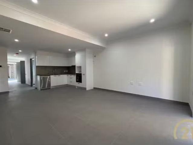 Condo for rent in Smithfield, Sydney