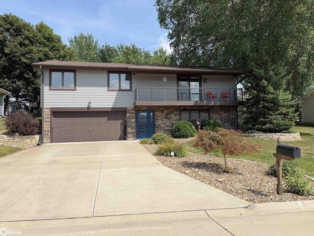 House for sale in Mahaska, Iowa
