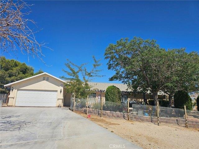 House for sale in Oro Grande, California