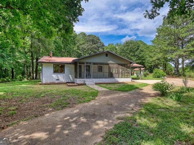 House for sale in Newborn, Georgia