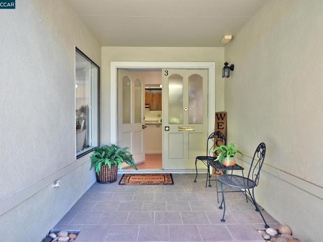 Condo for sale in Walnut Creek, California