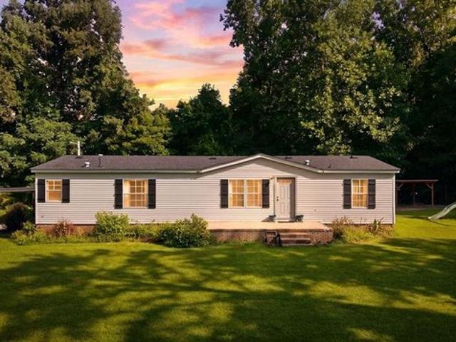 House for sale in Due West, South Carolina
