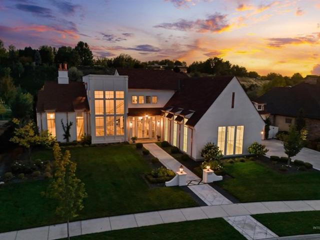 House for sale in Creighton Woods, Eagle