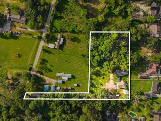 House for sale in Porter, Montgomery County