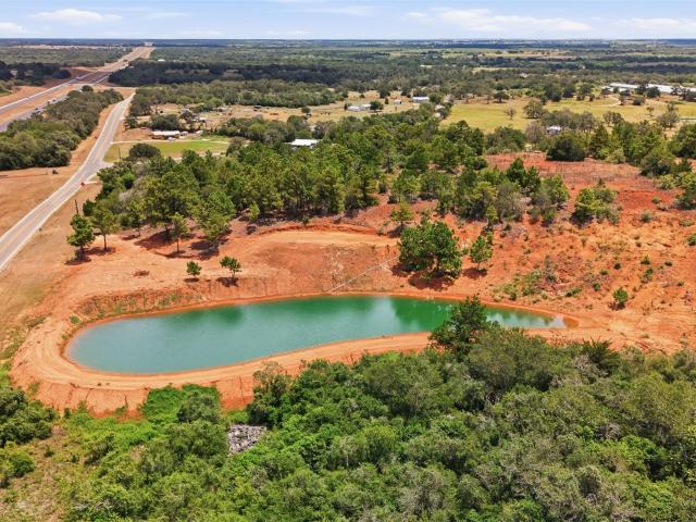 Land for sale in Luling, Texas