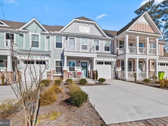 Condo for sale in Delaware