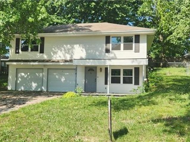 House for sale in Liberty, Missouri