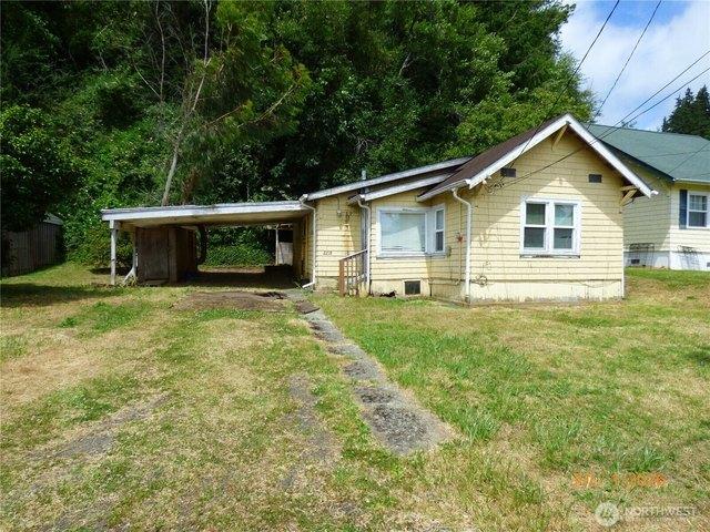 House for sale in Aberdeen, Washington