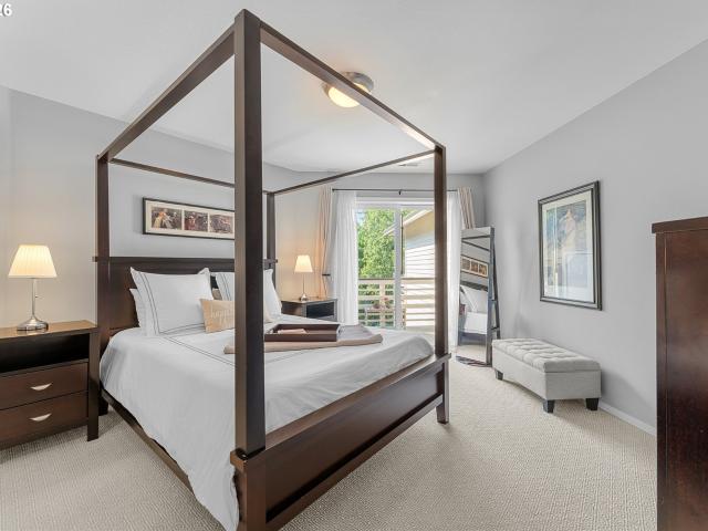 Townhouse for sale in Savanna Oaks, West Linn