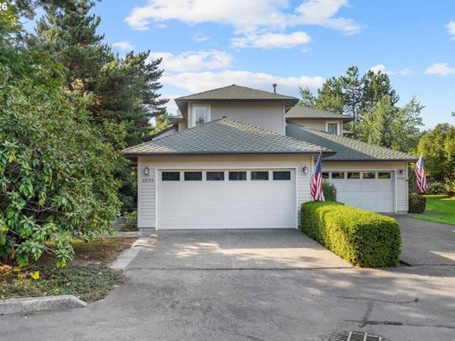 Townhouse for sale in Savanna Oaks, West Linn