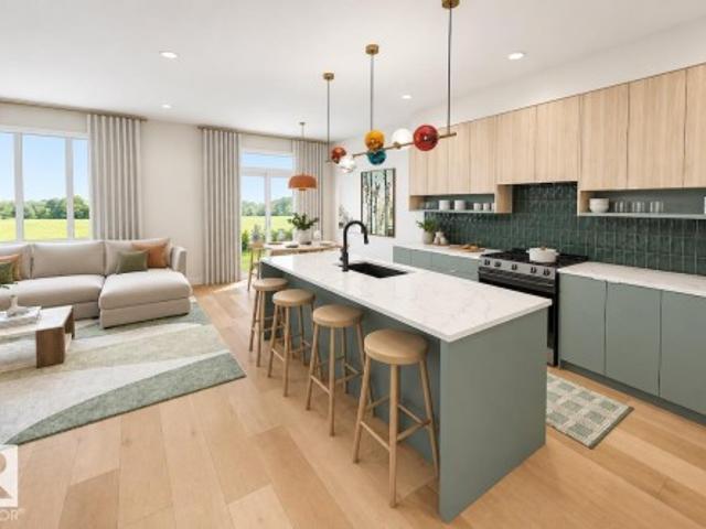 House for sale in Kinglet Gardens, Edmonton