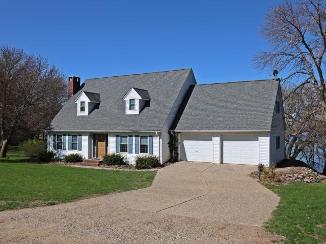 House for sale in Emmet, Iowa