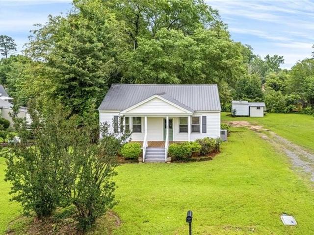 House for sale in Opelika, Alabama