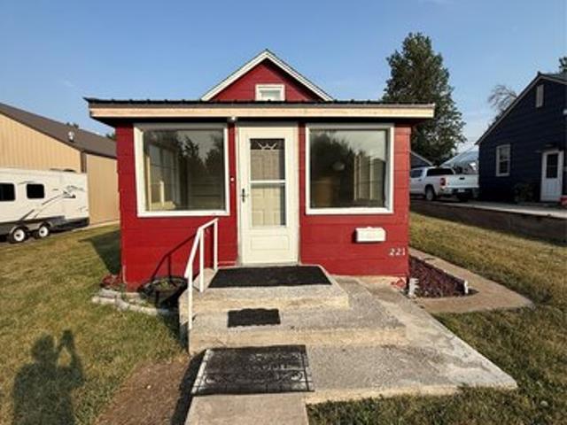 House for sale in Cut Bank, Montana