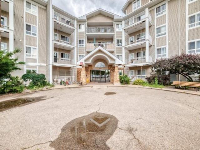 Condo for sale in Wedgewood, Alberta