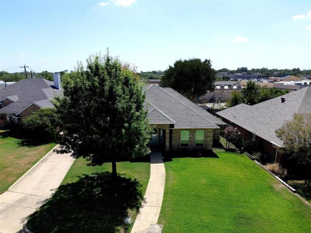 House for sale in Hurst, Texas