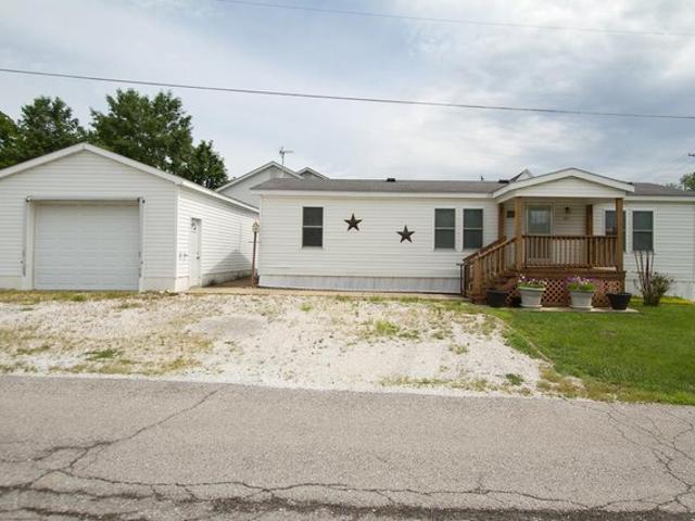 House for sale in Moscow Mills, Missouri