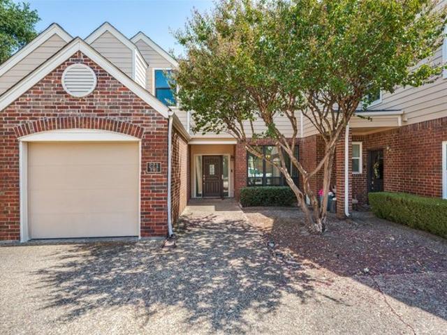 Condo for sale in Irving, Texas