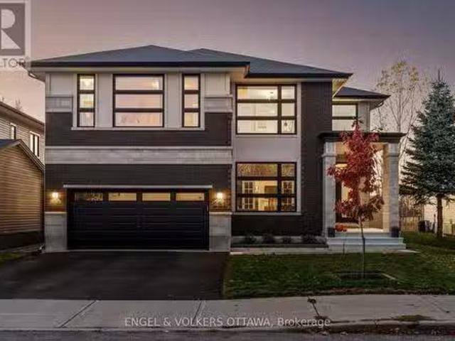 House for sale in Gloucester, Ontario