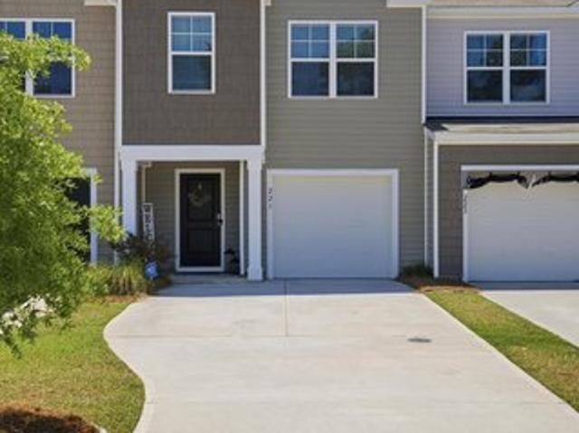 Townhouse for sale in Summerville, South Carolina