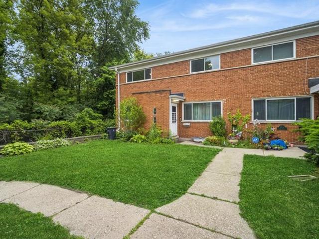 Townhouse for sale in Evanston, Illinois