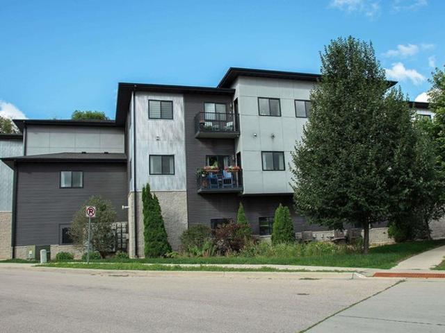 Condo for sale in Cedar Falls, Iowa