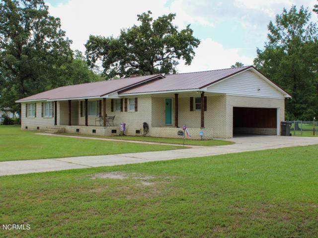 House for sale in Bladenboro, North Carolina