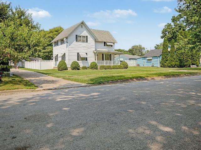 House for sale in Forrest, Illinois