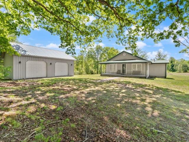 House for sale in Stearns, Kentucky