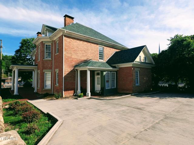 House for sale in Virginia