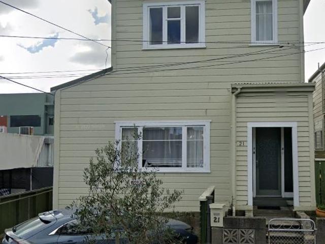 Apartment for rent in Mount Victoria, Wellington
